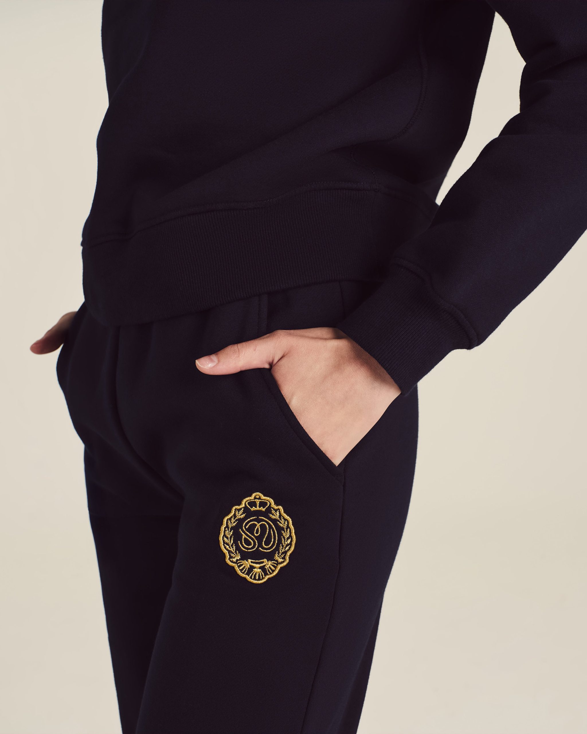 ST. JOHN SWEATPANT - Image 2